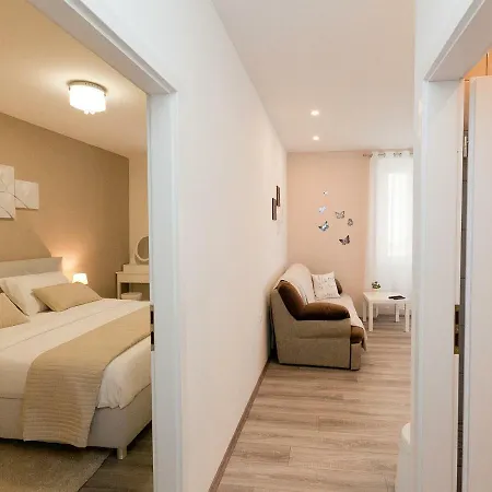 Michela Central Apartment Lejlighed Zadar