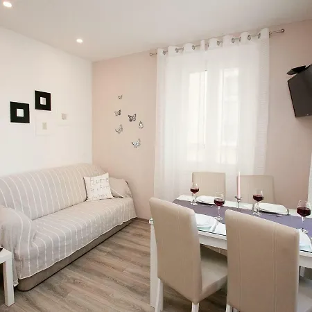 Michela Central Apartment Lejlighed